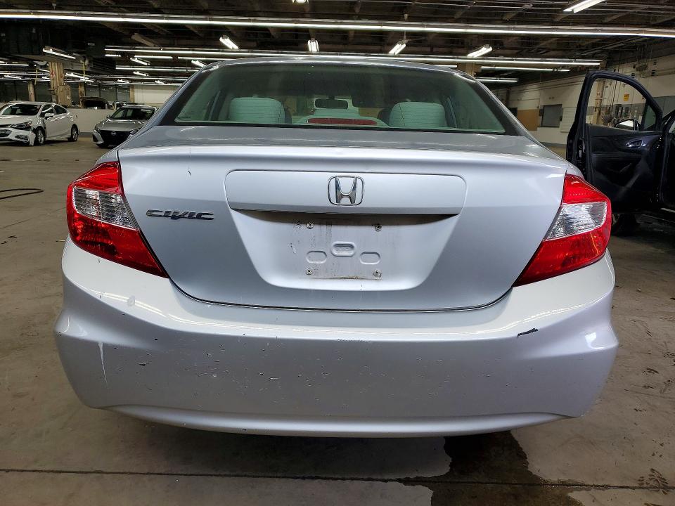 2012 Honda Civic VIN 2HGFB2F81CH519752 COPART salvage auction — ALL OVER, IL - CERTIFICATE OF TITLE, sold $525 on 2026-07-18 (photo 6)