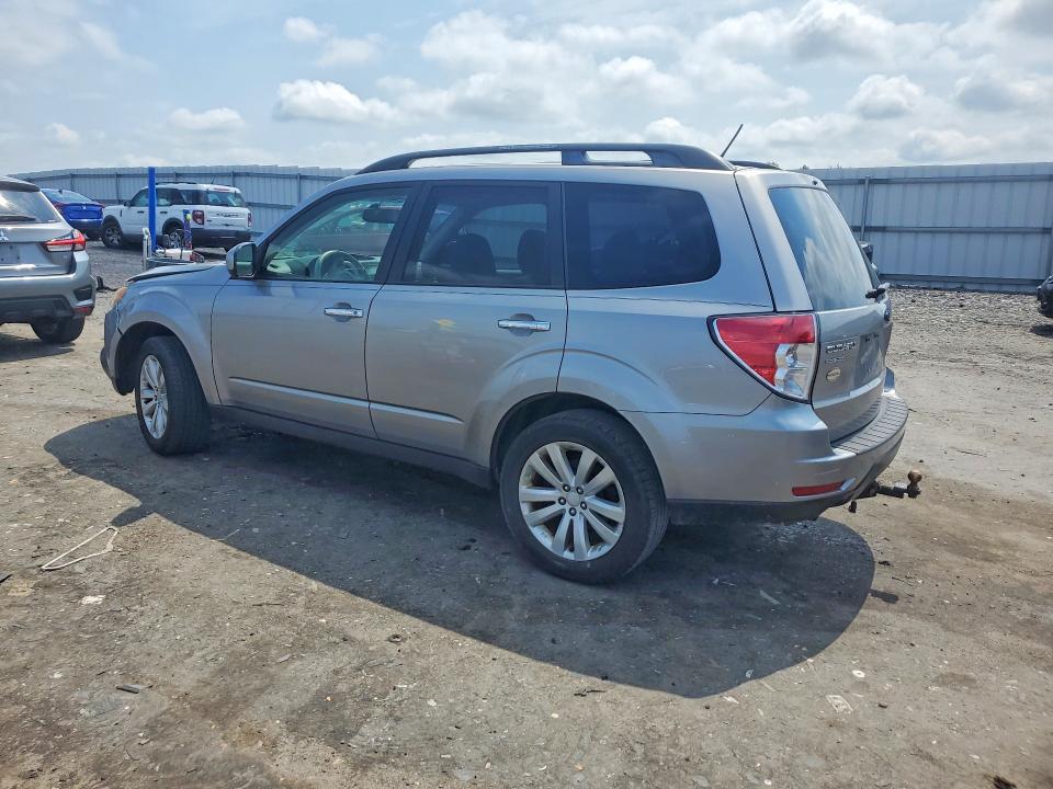 2011 Subaru Forester VIN JF2SHBDC2BH772300 COPART salvage auction — FRONT END, Va - Cert Of Title - Salvage, sold $425 on 2026-07-22 (photo 2)
