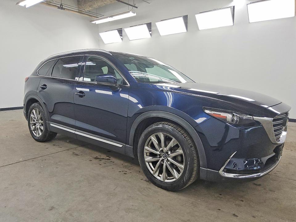 2017 Mazda Cx-9 VIN JM3TCBDY2H0138383 COPART salvage auction — MINOR DENT/SCRATCHES, IL - CERTIFICATE OF TITLE (P), sold $425 on 2026-07-16 (photo 4)