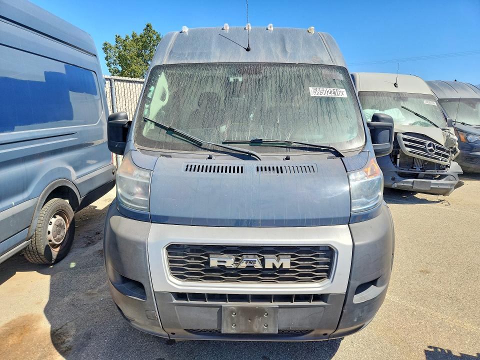 2020 Ram Promaster 3500 VIN 3C6URVJG1LE145258 COPART salvage auction — MINOR DENT/SCRATCHES, CA - DIS/DLR/EXP ONLY CLEAN TITLE, sold $200 on 2026-07-28 (photo 5)