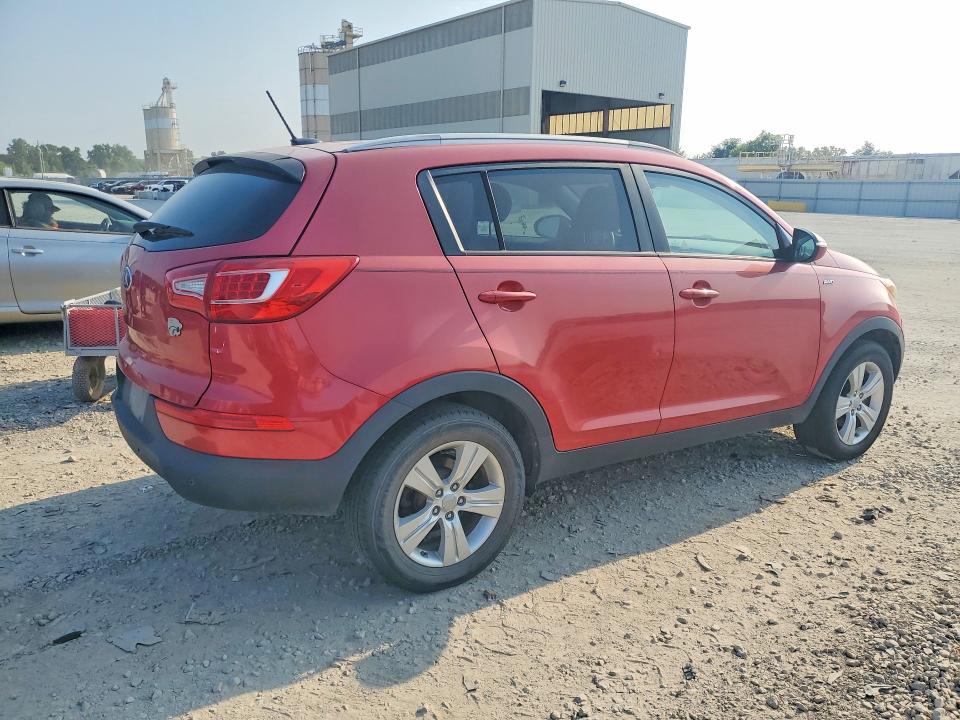 2013 Kia Sportage VIN KNDPBCA22D7361060 COPART salvage auction — NORMAL WEAR, Ks - Dealer Only Clean Title, sold $100 on 2026-07-28 (photo 3)
