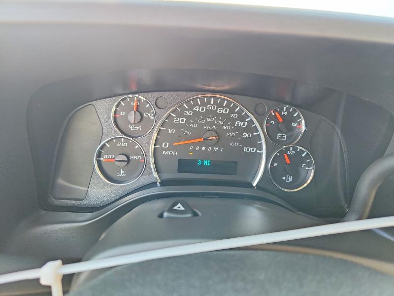 2025 Gmc Savana VIN 1GTW7AFP3S1270367 COPART salvage auction — WATER/FLOOD, Mi - Cert Of Title-Salvage Flood, sold $17,000 on 2026-08-05 (photo 9)