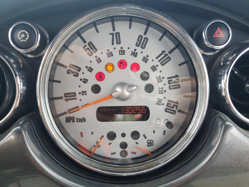 2008 Mini Cooper VIN WMWRF33598TF68286 COPART salvage auction — HAIL, MO - CERT OF TITLE-PRIOR SALVAGE (P), sold $475 on 2026-07-21 (photo 9)