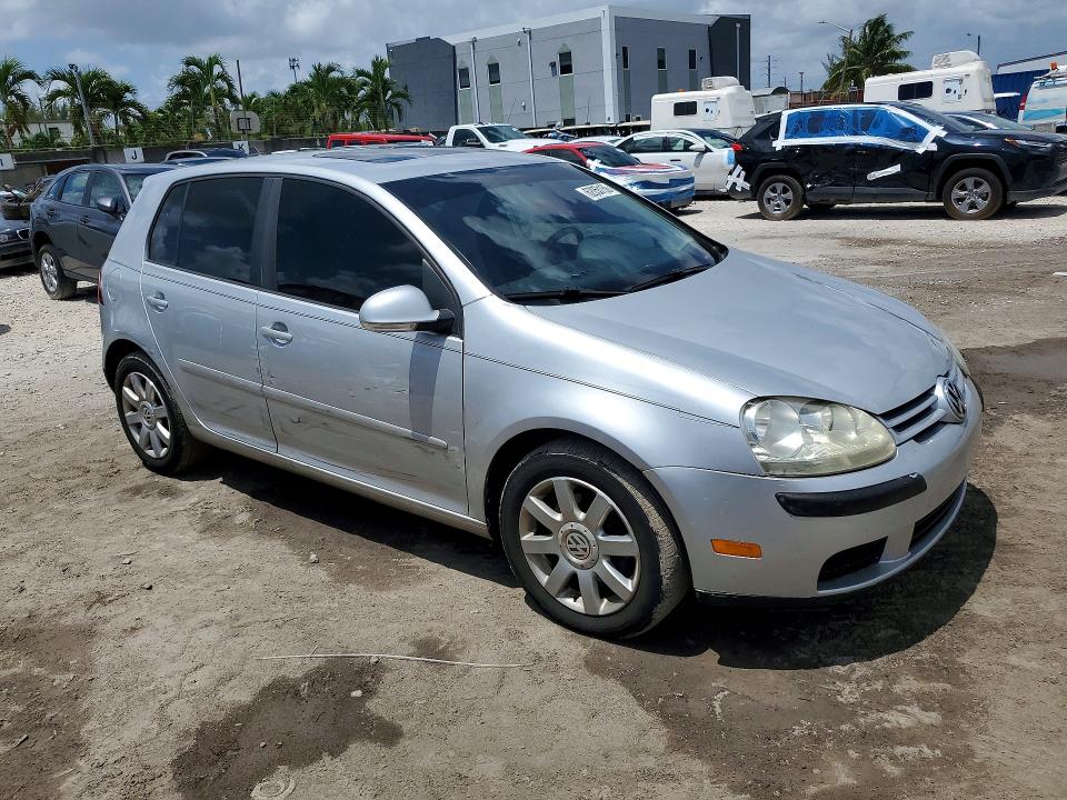 2009 Volkswagen Golf VIN WVWDA71K19W145792 COPART salvage auction — SIDE, FL - CERT OF TTL-REBUILT&SLVG RBLD, sold $375 on 2026-07-31 (photo 4)