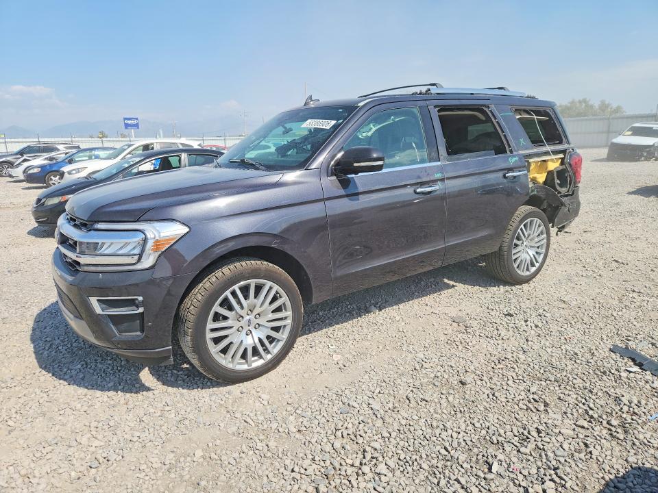 2024 Ford Expedition VIN 1FMJU2A82REA38852 — COPART salvage auction photo