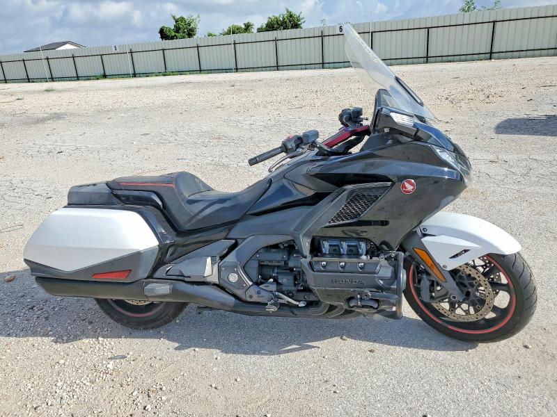 2020 Honda Gl1800c VIN JH2SC7916LK200045 COPART salvage auction — MINOR DENT/SCRATCHES, Tx - Certificate Of Title (P), sold $6,100 on 2026-07-23 (photo 1)
