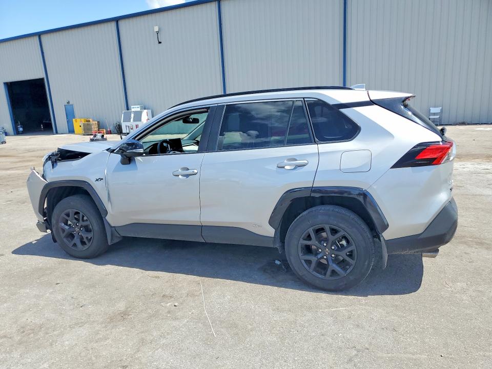 2024 Toyota Rav 4 VIN 2T3RWRFV0RW201421 COPART salvage auction — FRONT END, Fl - Cert Of Title Slvg Rebuildable, sold $10,900 on 2026-08-22 (photo 2)