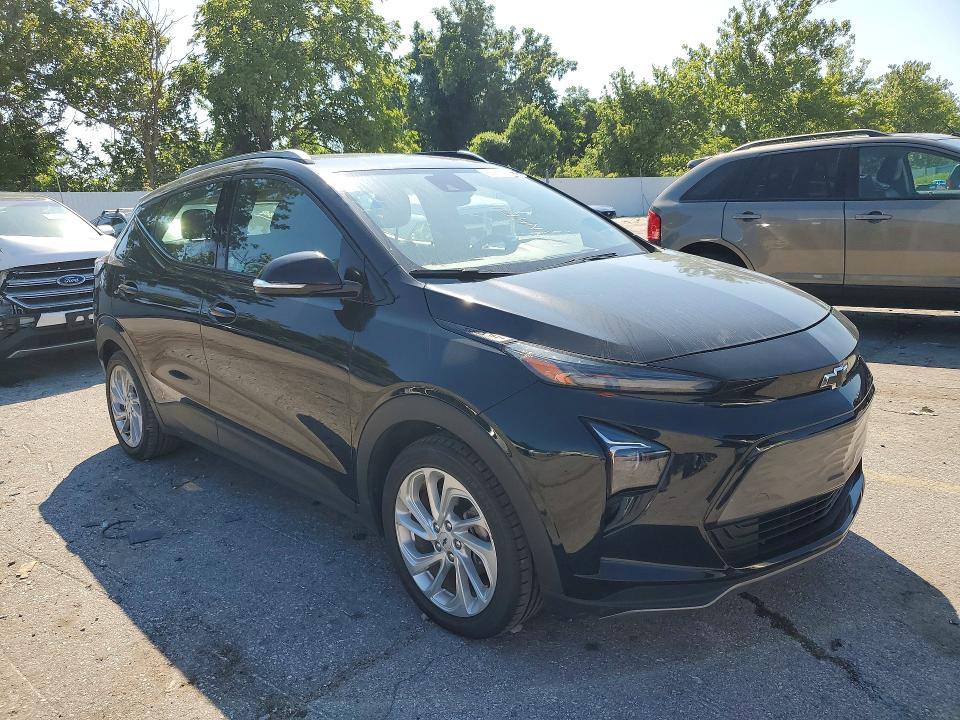 2023 Chevrolet Bolt VIN 1G1FY6S04P4181635 COPART salvage auction — UNDERCARRIAGE, Fl - Cert Of Title Slvg Rebuildable, sold $7,200 on 2026-07-28 (photo 4)