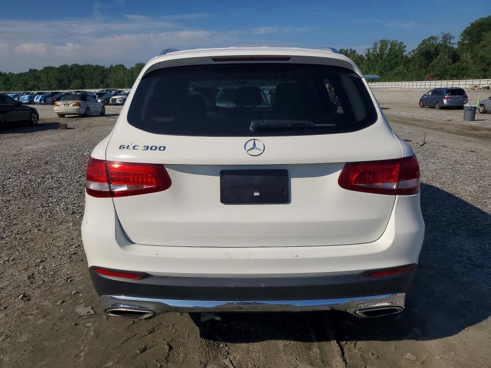 2016 Mercedes-benz Glc VIN WDC0G4JB3GF035054 COPART salvage auction — MINOR DENT/SCRATCHES, Ga - Certificate Of Title, sold $1,000 on 2026-08-03 (photo 6)