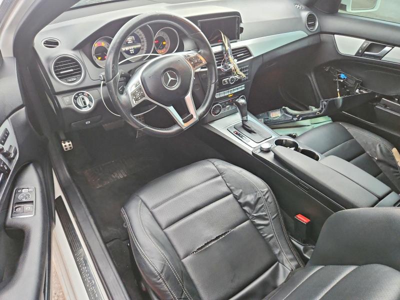 2013 Mercedes-benz C-klasse VIN WDDGJ4HB6DF990105 COPART salvage auction — FRONT END, Fl - Certificate Of Title, sold $4,000 on 2026-08-14 (photo 8)