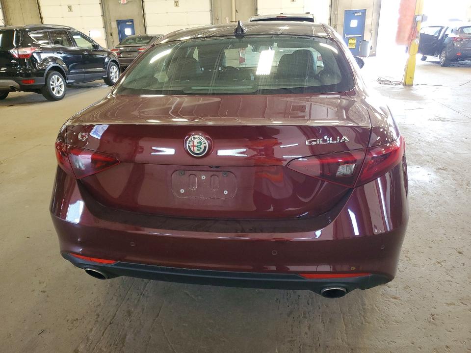 2017 Alfa romeo Giulia VIN ZARFAEDN8H7558407 COPART salvage auction — MECHANICAL, Mn - Certificate Of Title, sold $200 on 2026-07-28 (photo 6)