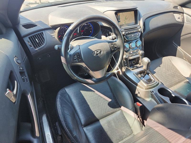 2016 Hyundai Genesis VIN KMHHU6KJ2GU133275 COPART salvage auction — REAR END, ON - PERMIT IRREPAIRABLE, sold $500 on 2026-07-21 (photo 8)