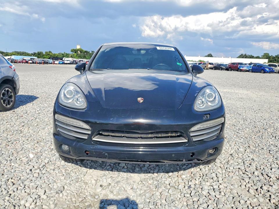 2014 Porsche Cayenne VIN WP1AA2A25ELA97424 COPART salvage auction — MINOR DENT/SCRATCHES, Salvage Title, sold $3,550 on 2026-07-21 (photo 5)
