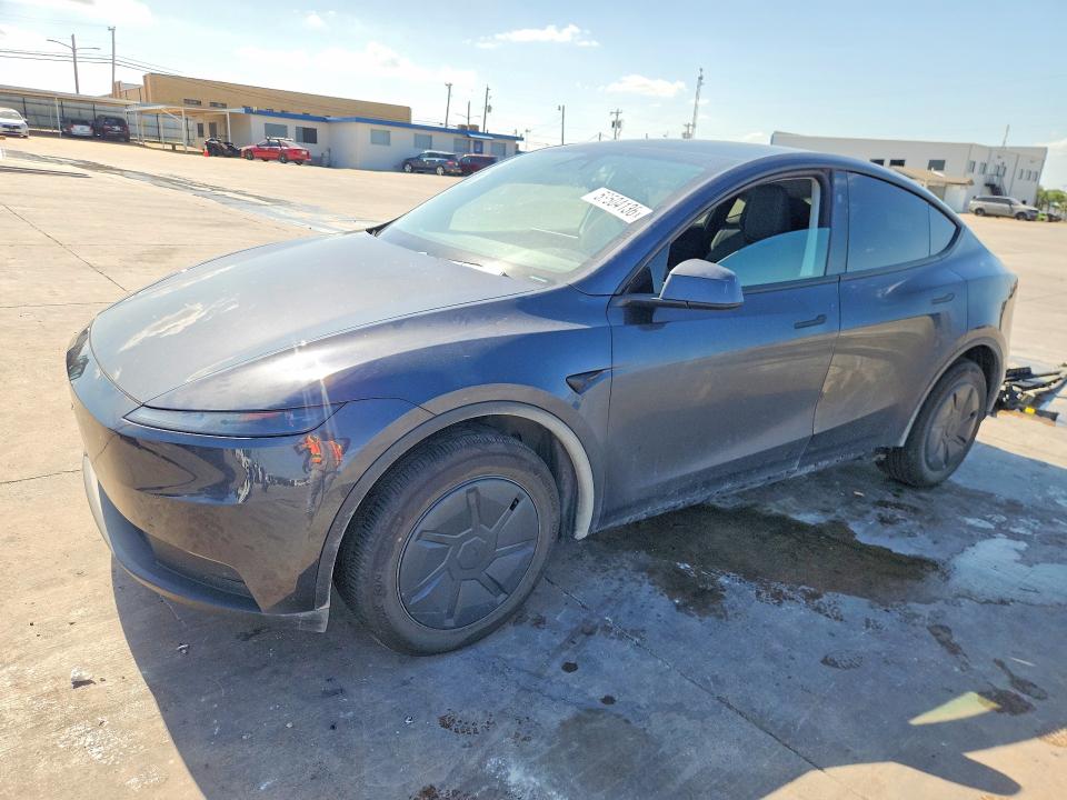 2026 Tesla Model y VIN 7SAYGDED0TA601190 COPART salvage auction — WATER/FLOOD, Salvage Title, sold $1,450 on 2026-08-24 (photo 1)