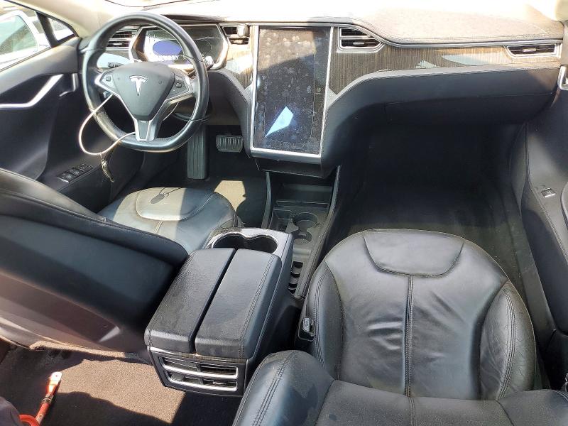 2013 Tesla Model s VIN 5YJSA1DN0DFP18656 COPART salvage auction — MECHANICAL, Salvage Title, sold $625 on 2026-07-31 (photo 8)