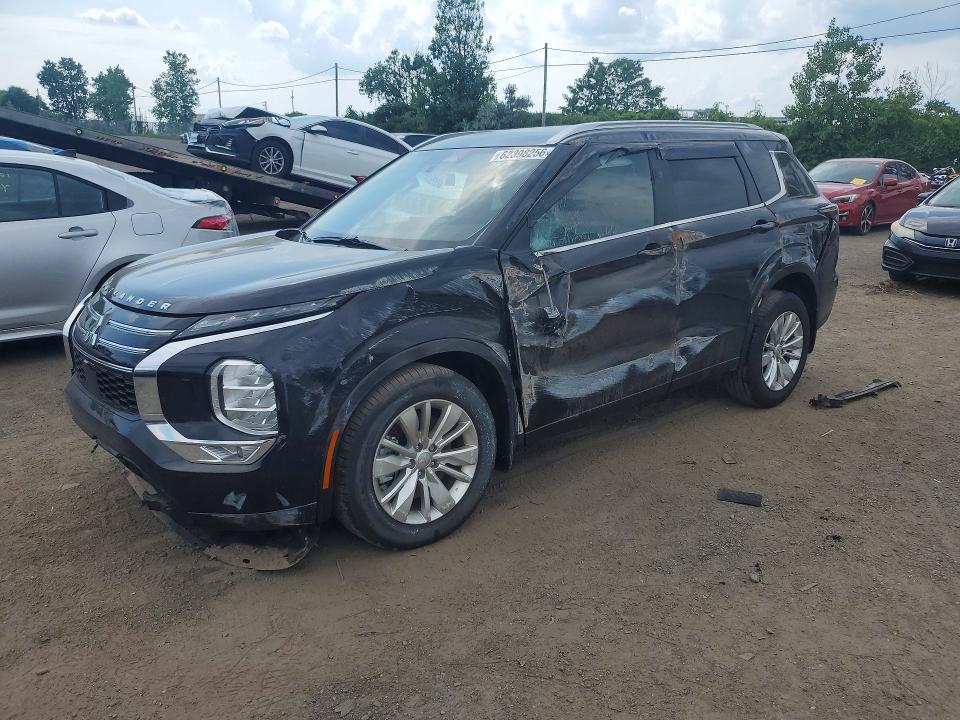 2026 Mitsubishi Outlander VIN JA4J4VAB8TZ607957 COPART salvage auction — FRONT END, Qc - Irrecuperable, sold $5,200 on 2026-09-08 (photo 1)