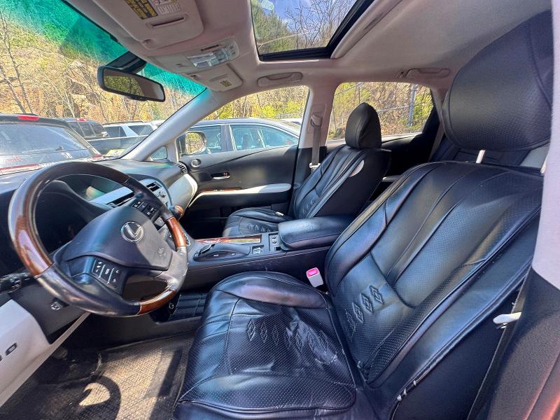 2011 Lexus Rx 450h VIN JTJZB1BA1B2004480 COPART salvage auction — NORMAL WEAR, Ct - Certificate Of Title (P), sold $1,950 on 2026-07-31 (photo 5)