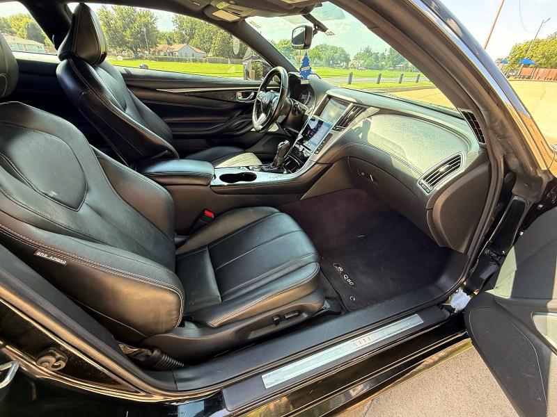 2018 Infiniti Q60 VIN JN1EV7EL9JM391035 COPART salvage auction — MINOR DENT/SCRATCHES, OK - CERTIFICATE OF TITLE (P), sold $1,550 on 2026-07-28 (photo 5)