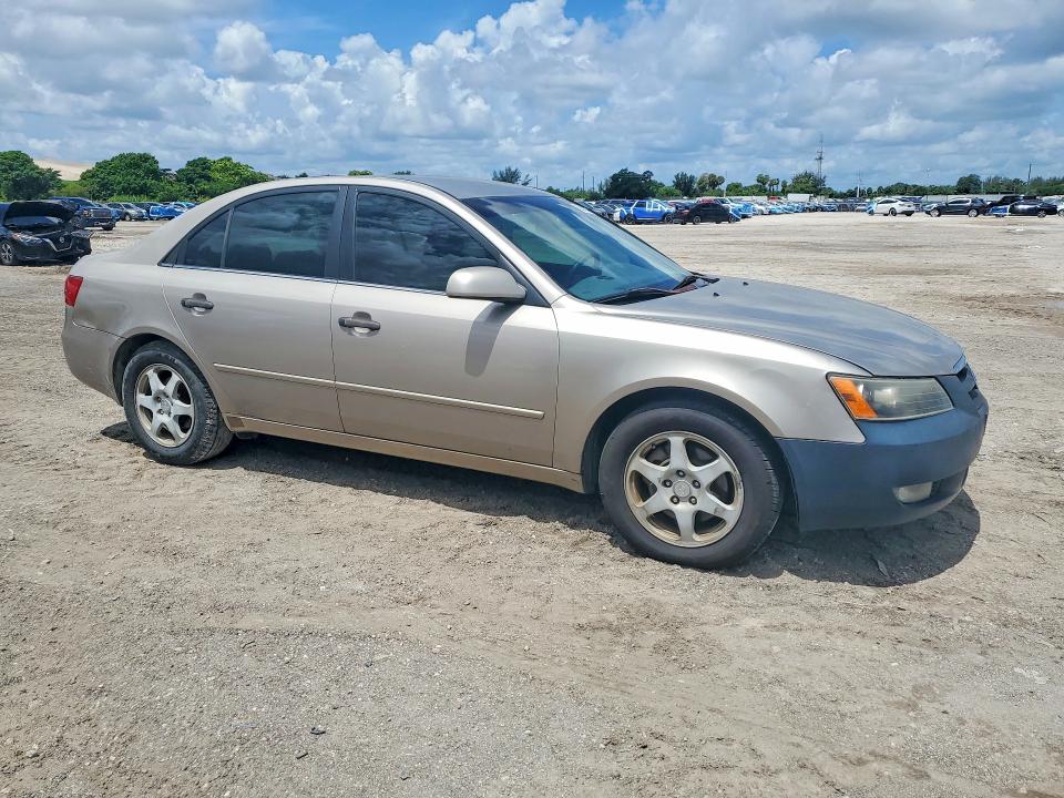 2006 Hyundai Sonata VIN 5NPEU46F16H009735 COPART salvage auction — MINOR DENT/SCRATCHES, Fl - Certificate Of Title, sold $550 on 2026-07-09 (photo 4)