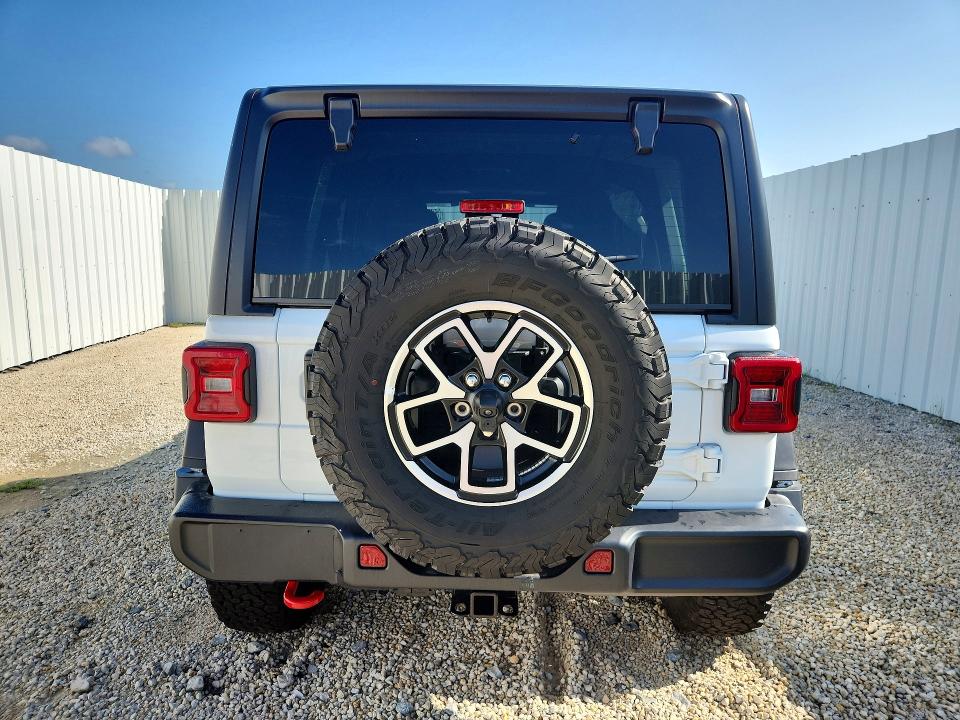 2026 Jeep Wrangler / VIN 1C4PJXFNXTW275724 COPART salvage auction — FRONT END, FL - CERTIFICATE OF TITLE (P), sold $27,500 on 2026-08-10 (photo 6)