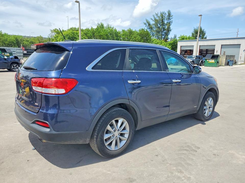 2016 Kia Sorento VIN 5XYPGDA33GG158847 COPART salvage auction — MINOR DENT/SCRATCHES, Nj - Certificate Of Title, sold $4,050 on 2026-07-20 (photo 3)