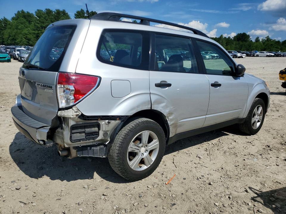 2011 Subaru Forester VIN JF2SHABC1BH776285 COPART salvage auction — REAR END, MA - CERT OF TITLE-RECONSTRCTD COLL, sold $400 on 2026-07-20 (photo 3)