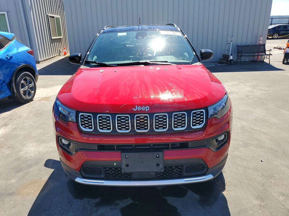 2025 Jeep Compass VIN 3C4NJDCNXST619535 COPART salvage auction — REAR END, IL - CERTIFICATE OF TITLE, sold $350 on 2026-07-27 (photo 5)