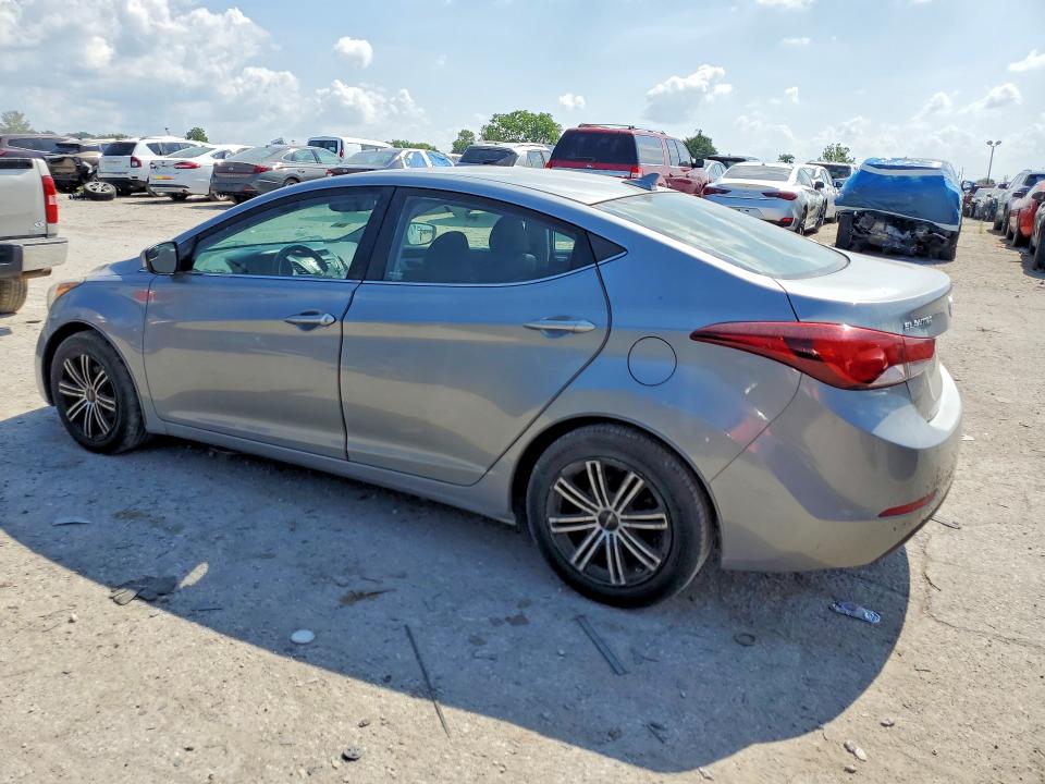 2015 Hyundai Elantra VIN KMHDH4AE8FU455655 COPART salvage auction — NORMAL WEAR, Salvage Title, sold $650 on 2026-07-17 (photo 2)