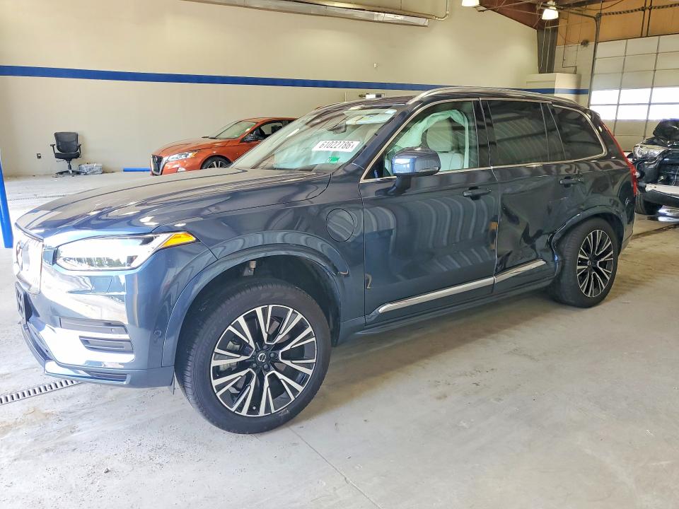 2025 Volvo Xc90 VIN YV4H60PE5S1293875 COPART salvage auction — SIDE, Va - Cert Of Title - Salvage, sold $11,100 on 2026-07-31 (photo 1)
