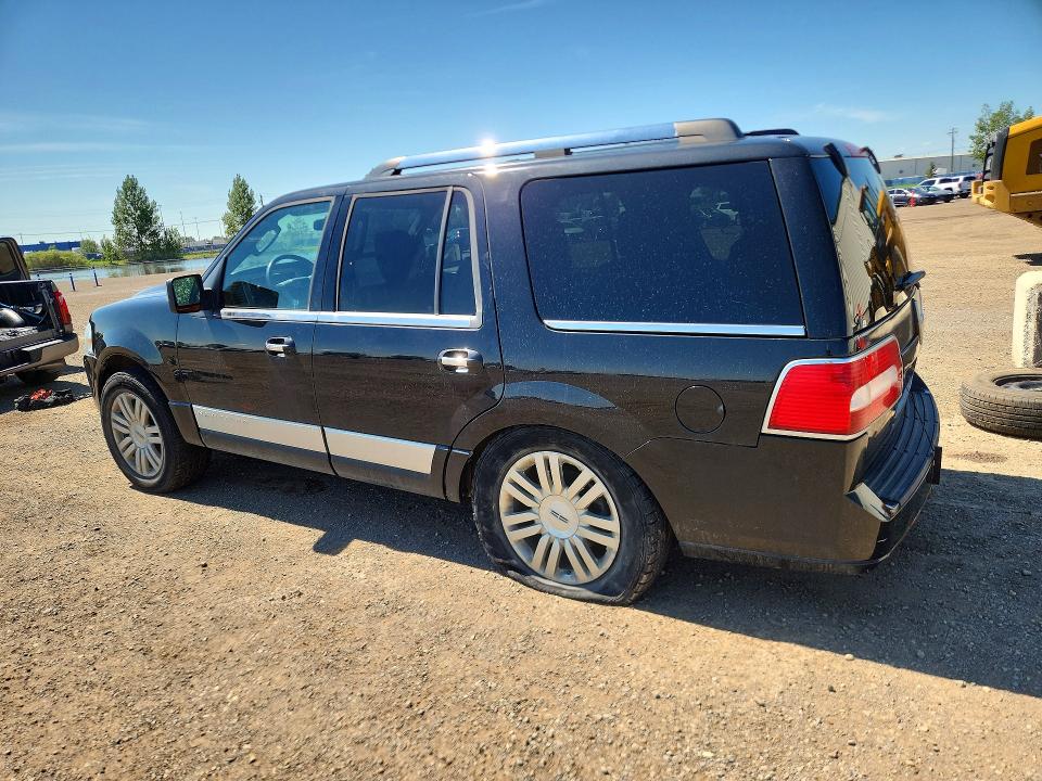 2010 Lincoln Navigator VIN 5LMJJ2J5XAEJ06489 COPART salvage auction — UNDERCARRIAGE, AB - BOS - SALVAGE, sold $200 on 2026-07-21 (photo 2)