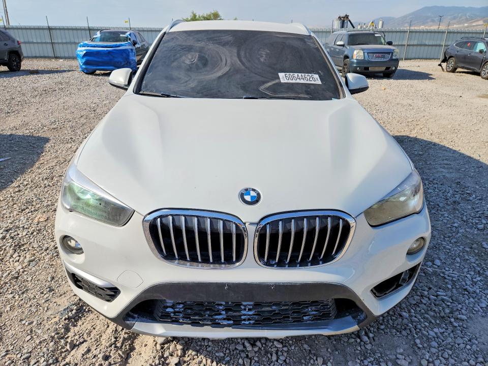 2018 BMW X1 VIN WBXHT3C31J5F89149 COPART salvage auction — MINOR DENT/SCRATCHES, Ca - Certificate Of Title, sold $2,750 on 2026-07-17 (photo 5)
