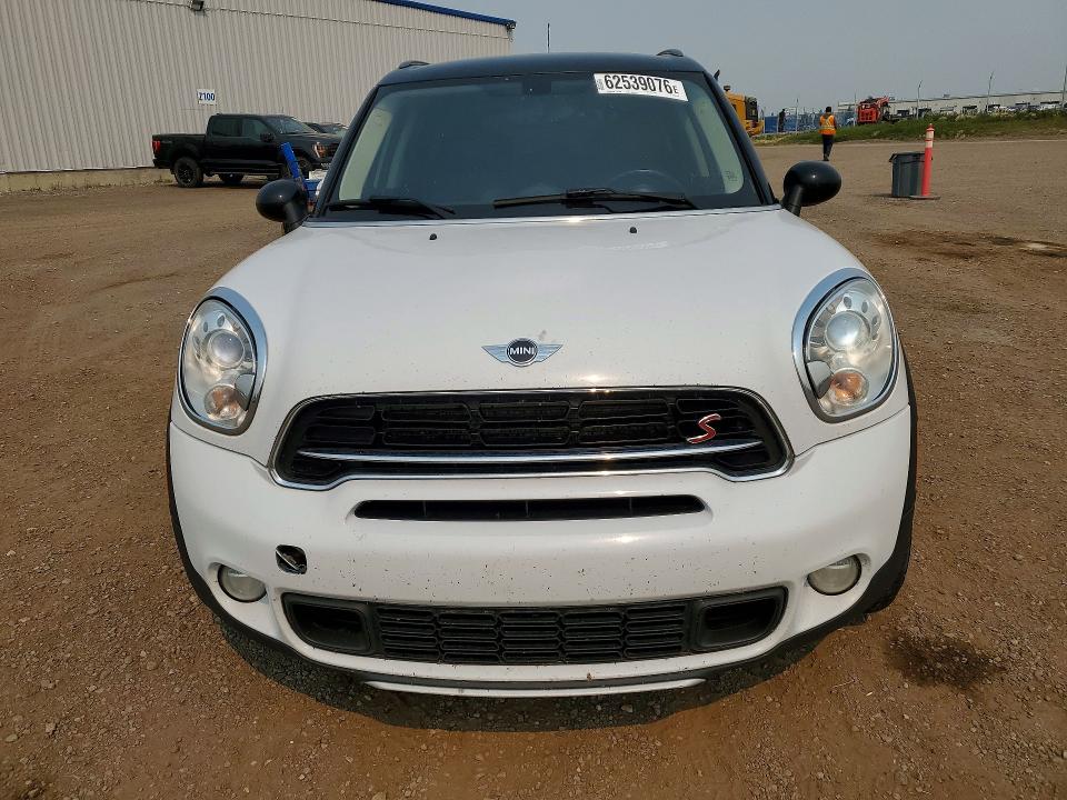 2015 Mini Cooper VIN WMWZC5C56FWP42750 COPART salvage auction — HAIL, Ab - Bos - Active, sold $1,900 on 2026-08-04 (photo 5)