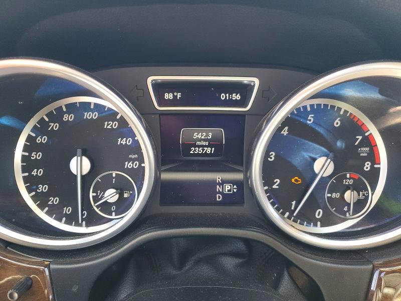 2013 Mercedes-benz M-klasse VIN 4JGDA5JB4DA102909 COPART salvage auction — MINOR DENT/SCRATCHES, Ca - Dis/Dlr/Exp Only Clean Title, sold $2,500 on 2026-07-10 (photo 9)