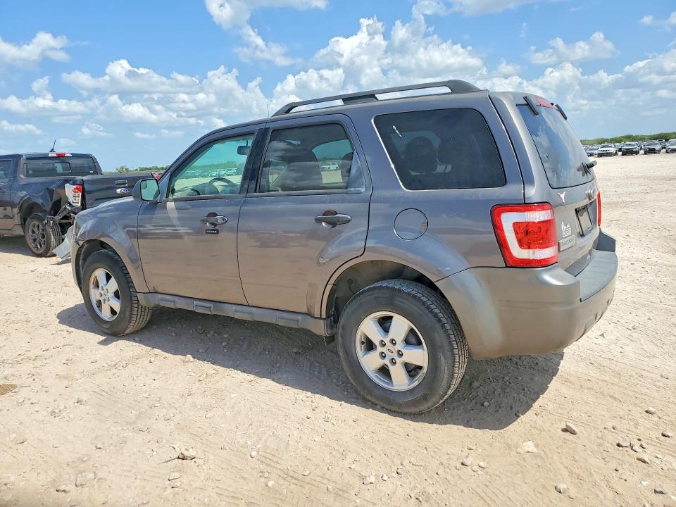 2010 Ford Escape VIN 1FMCU0D72AKA70268 COPART salvage auction — FRONT END, TX - CERTIFICATE OF TITLE, sold $1,950 on 2026-07-09 (photo 2)