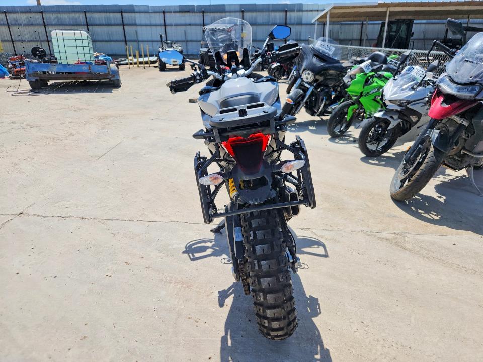 2012 Ducati Multistrada VIN ZDM12BLW6CB018168 COPART salvage auction — SIDE, Tx - Salvage Vehicle Title, sold $3,350 on 2026-07-27 (photo 4)