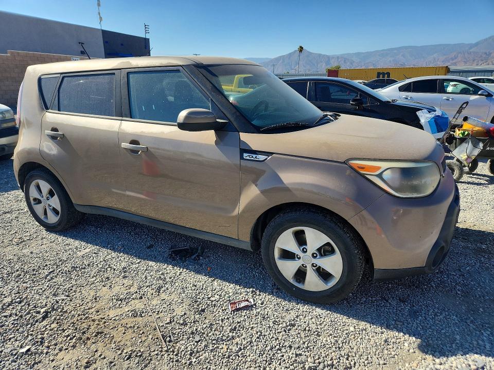 2015 Kia Soul VIN KNDJN2A28F7219757 COPART salvage auction — MECHANICAL, Ca - Dis/Dlr/Exp Only Clean Title, sold $575 on 2026-07-22 (photo 4)