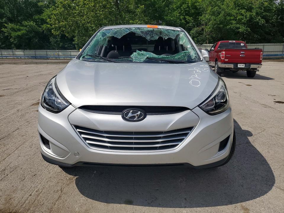 2014 Hyundai Tucson VIN KM8JTCAF7EU818921 COPART salvage auction — ROLLOVER, Pa - Certificate Of Salvage, sold $900 on 2026-07-23 (photo 5)