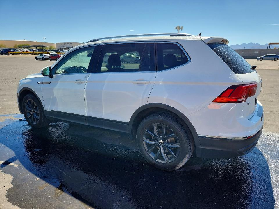 2024 Volkswagen Tiguan VIN 3VV3B7AX6RM044043 COPART salvage auction — MINOR DENT/SCRATCHES, NV - CERTIFICATE OF TITLE, sold $13,600 on 2026-08-12 (photo 2)