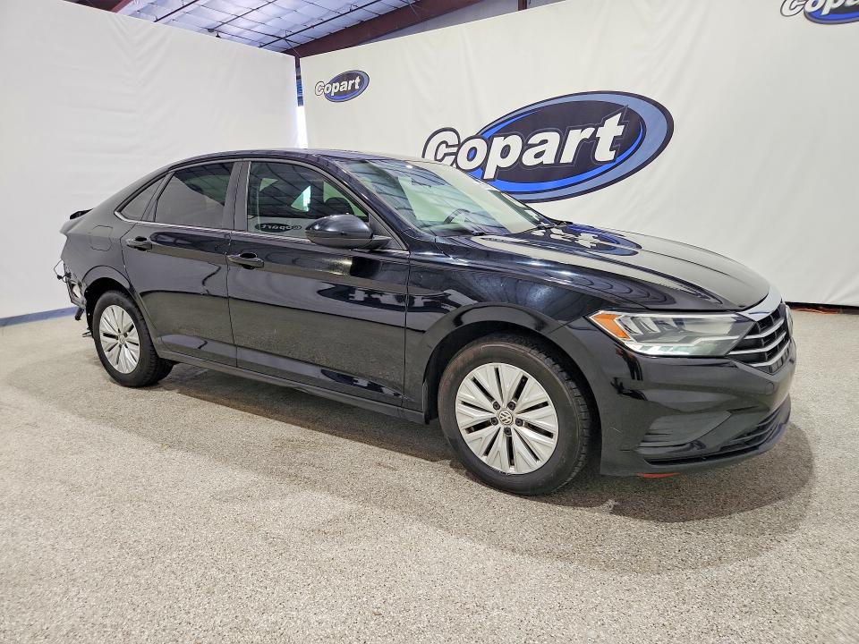 2019 Volkswagen Jetta VIN 3VWC57BU9KM127642 COPART salvage auction — REAR END, Fl - Cert Of Title Slvg Rebuildable, sold $3,050 on 2026-07-31 (photo 4)