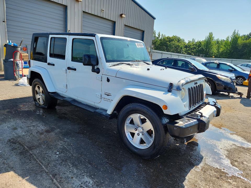 2008 Jeep Wrangler unlimited VIN 1J4GA59178L539272 COPART salvage auction — NORMAL WEAR, Tn - Certificate Of Title, sold $1,350 on 2026-07-09 (photo 4)