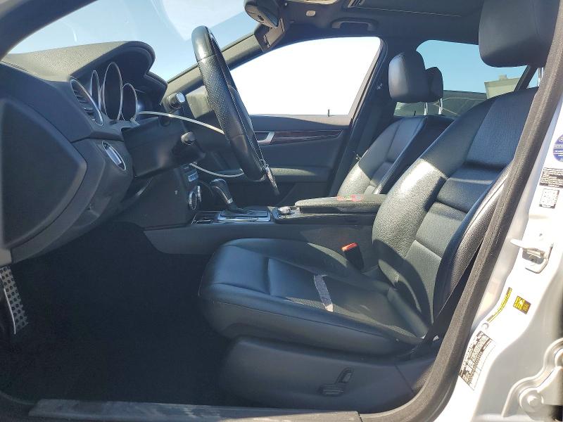 2014 Mercedes-benz C-klasse VIN WDDGF4HB6EA958996 COPART salvage auction — REAR END, Ca - Salvage Certificate, sold $450 on 2026-08-17 (photo 7)