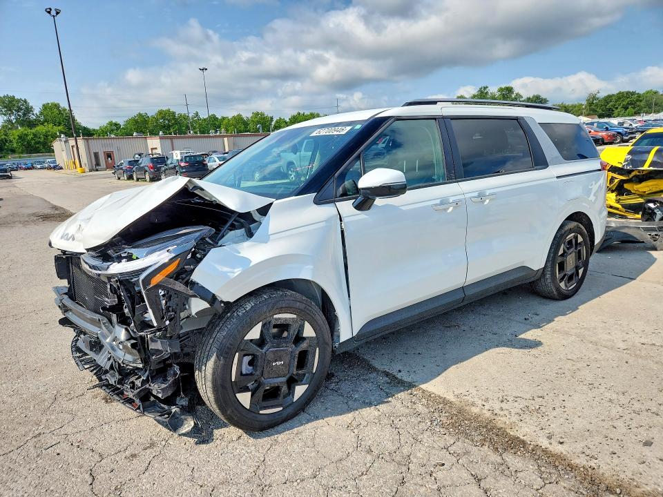 2026 Kia Carnival VIN KNDNC5K30T6590431 — COPART salvage auction photo