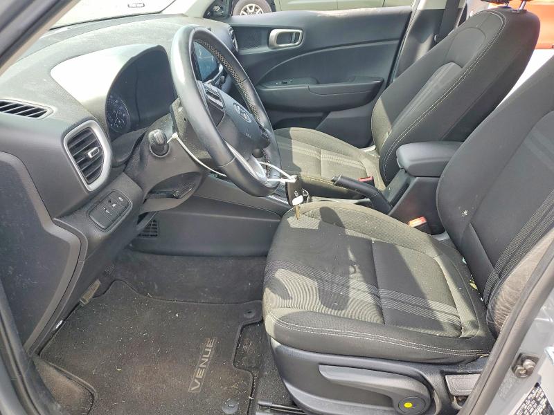 2022 Hyundai Venue VIN KMHRC8A36NU155024 COPART salvage auction — SIDE, Salvage Title, sold $2,700 on 2026-07-28 (photo 7)