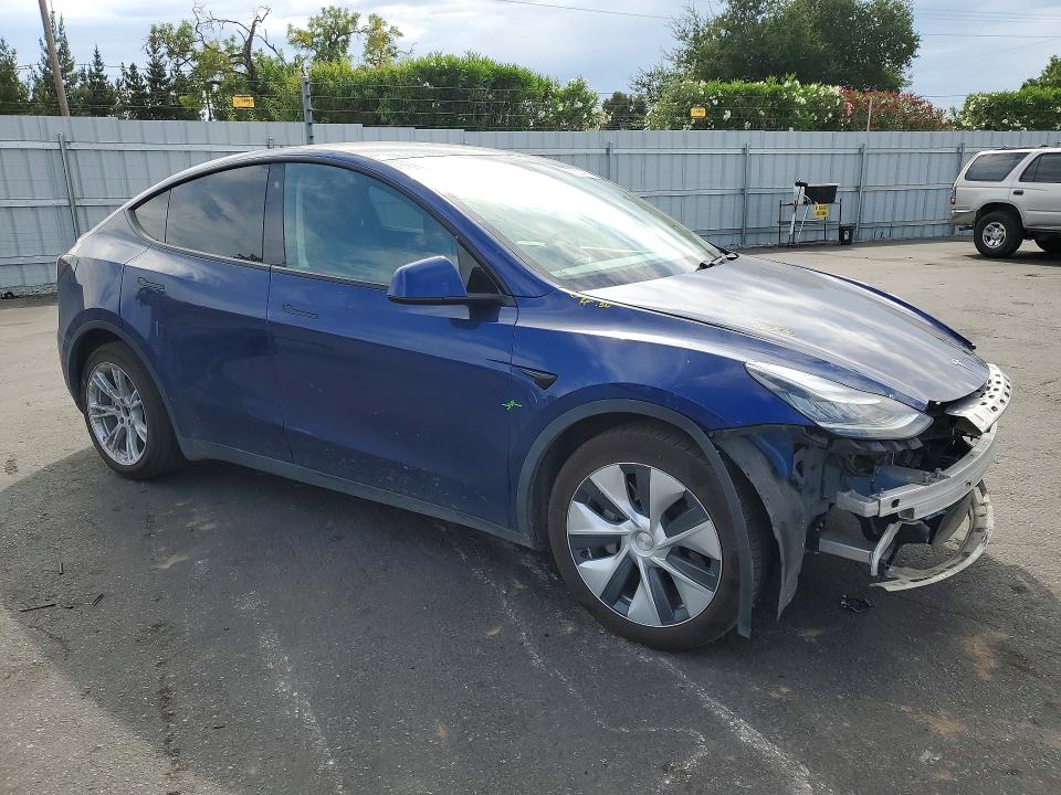 2020 Tesla Model y VIN 5YJYGDEE9LF036446 COPART salvage auction — FRONT END, CA - SALVAGE CERTIFICATE, sold $6,500 on 2026-07-21 (photo 4)