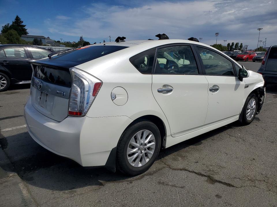 2012 Toyota Prius VIN JTDKN3DP5C3020251 COPART salvage auction — FRONT END, Ca - Salvage Certificate, sold $4,350 on 2026-07-31 (photo 3)