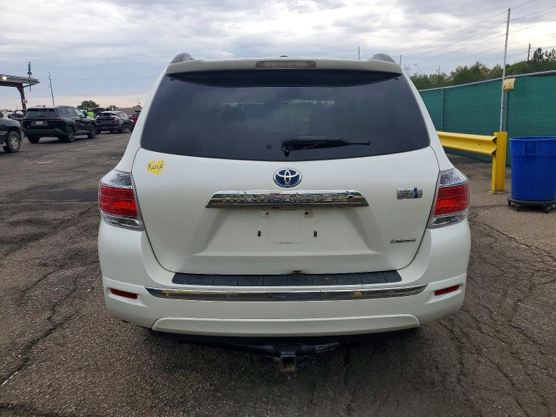 2013 Toyota Highlander VIN JTEDC3EH9D2016728 COPART salvage auction — MINOR DENT/SCRATCHES, Co - Dis/Dlr/Exp Only Clean Title, sold $2,400 on 2026-07-30 (photo 6)