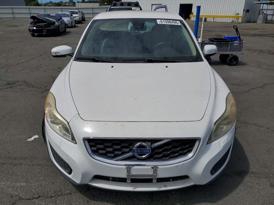 2011 Volvo C30 VIN YV1672MK3B2196949 COPART salvage auction — MINOR DENT/SCRATCHES, Ca - Salvage Certificate, sold $250 on 2026-08-07 (photo 5)