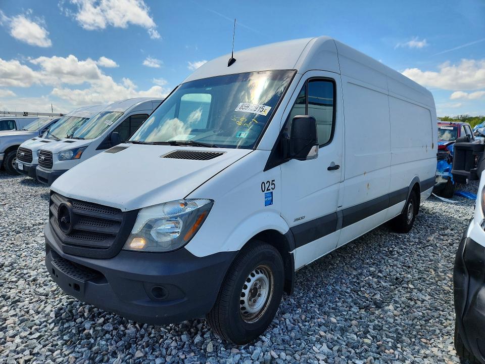 2016 Mercedes-benz VIN WD3PE8DD4GP325225 COPART salvage auction — MINOR DENT/SCRATCHES, Pa - Cert Of Title, sold $1,750 on 2026-07-20 (photo 1)