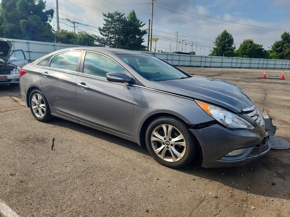 2013 Hyundai VIN 5NPEC4AC4DH686064 COPART salvage auction — FRONT END, Oh - Cert Of Title-Salvage, sold $350 on 2026-07-15 (photo 4)