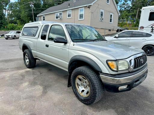 2004 Toyota Tacoma VIN 5TEWM72N74Z399611 COPART salvage auction — MINOR DENT/SCRATCHES, ME - CERTIFICATE OF TITLE (P), sold $5,500 on 2026-07-16 (photo 4)